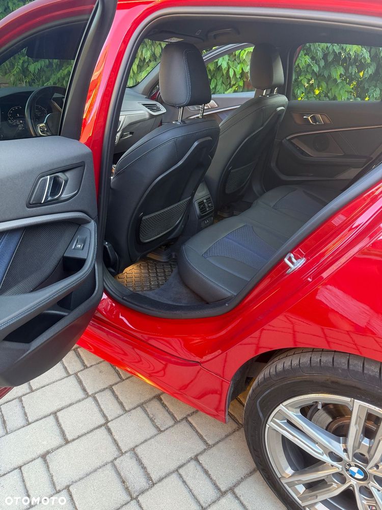 BMW Seria 1 118i - 11