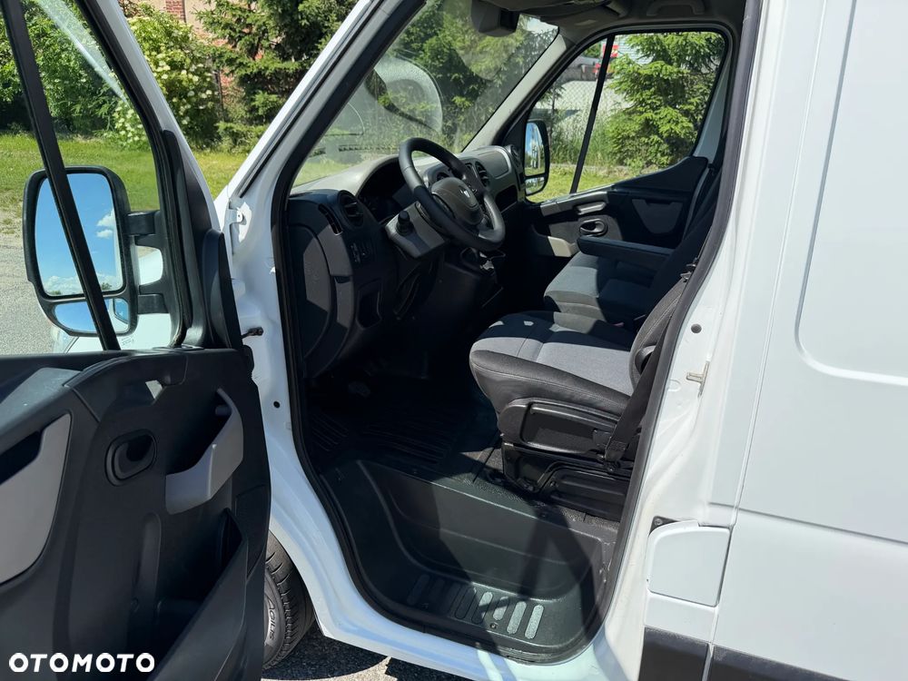 Renault Master * 2.3 / 125KM * L2H2 * Średni / Podwyższany * Furgon / Blaszak * - 25