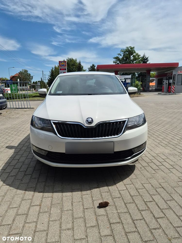 Skoda RAPID 1.0 TSI Ambition - 2