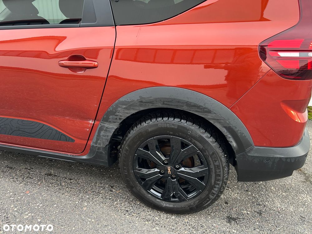 Dacia Jogger 1.6 Full Hybrid 140 Extreme+ MMT 7os - 9