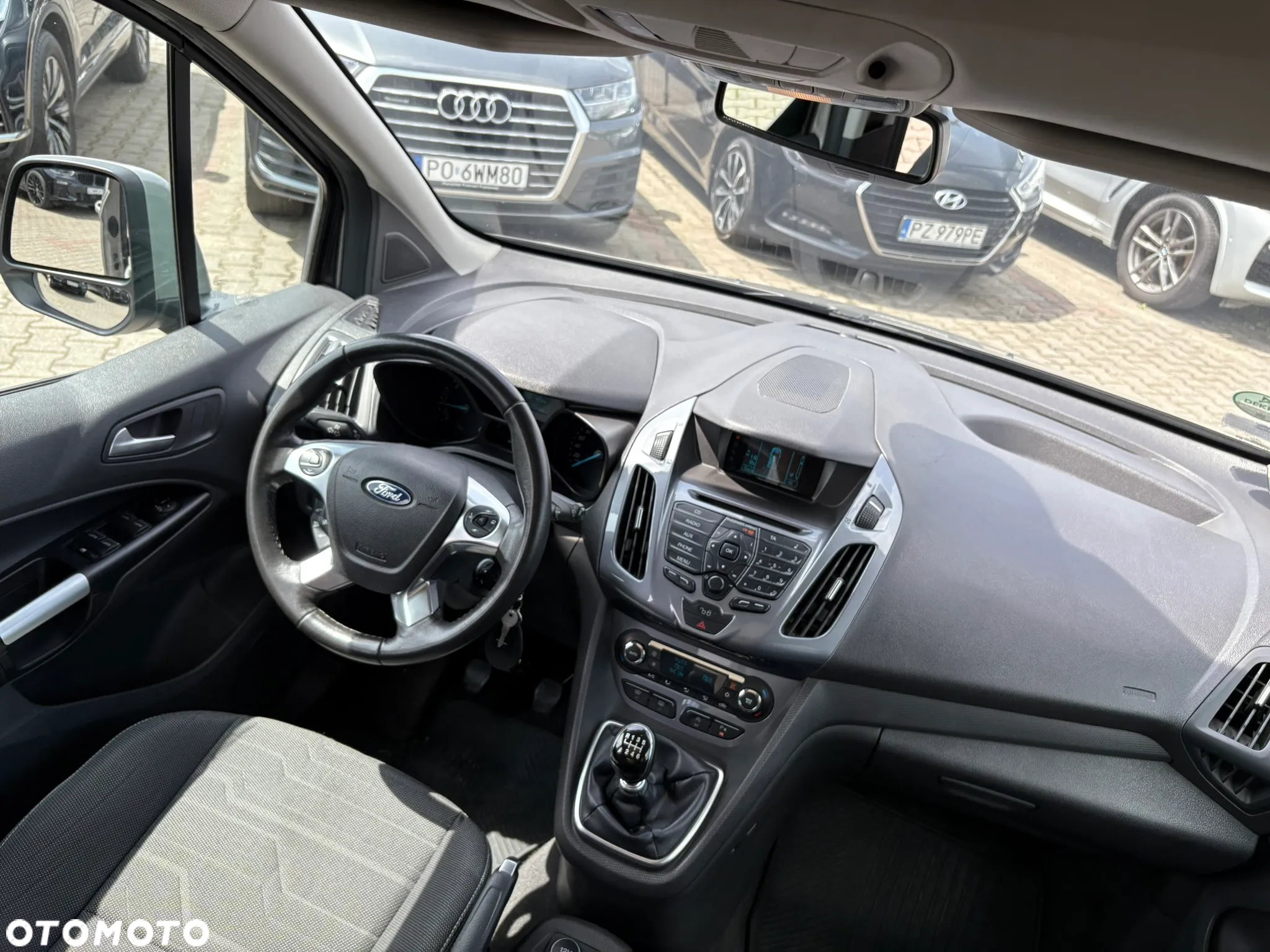 Ford Tourneo Connect 1.5 TDCi Titanium - 21