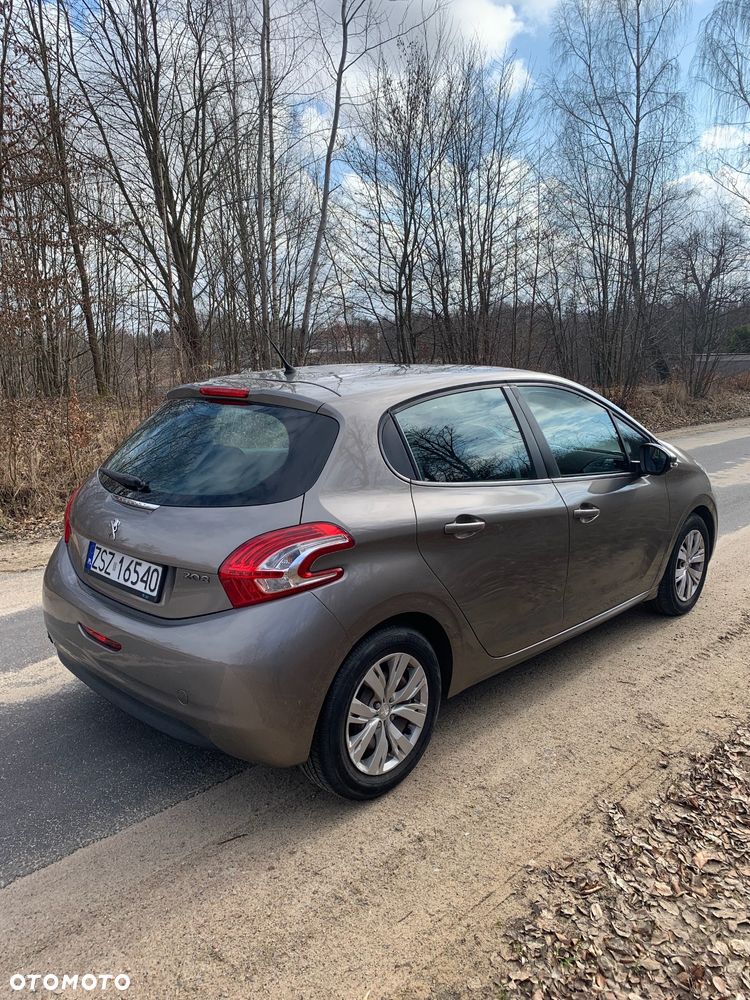Peugeot 208 1.2 VTi Active - 3