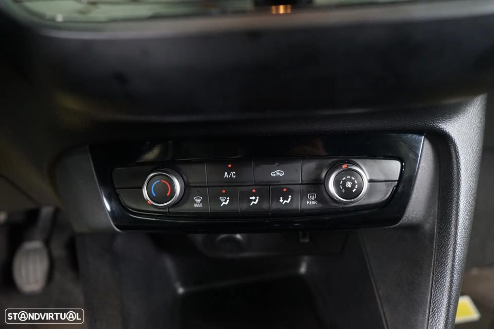 Opel Corsa 1.2 Business - 30