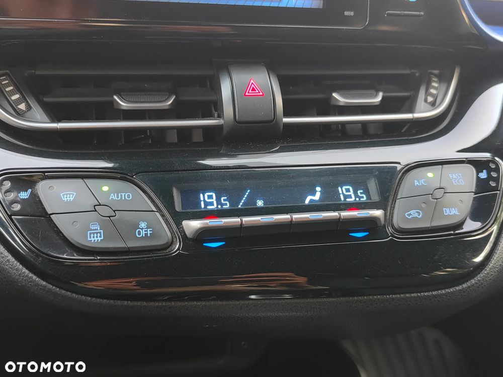 Toyota C-HR 1.8 Hybrid Dynamic - 24