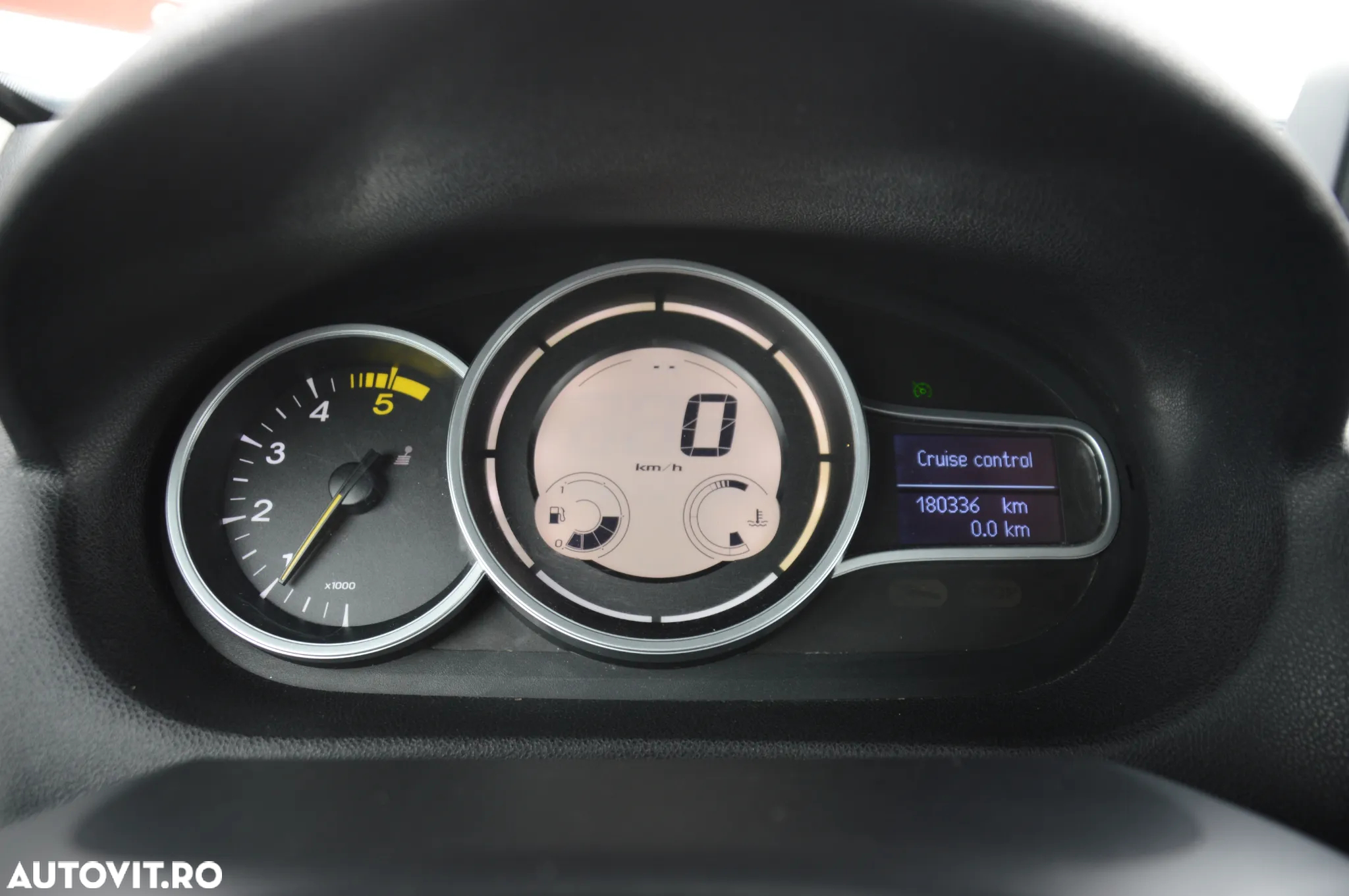Renault Megane dCi 110 FAP Expression - 25