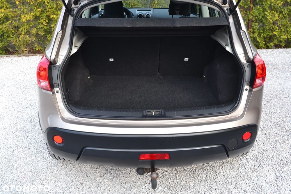 Nissan Qashqai 1.6 Visia - 26