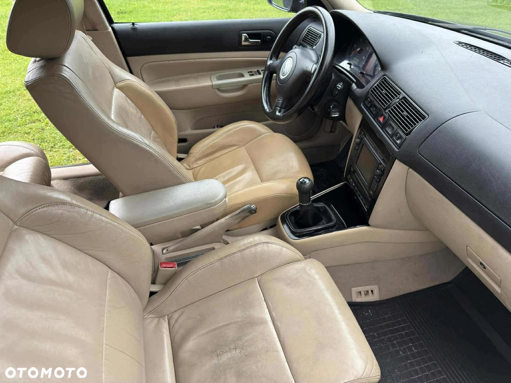 Volkswagen Golf IV 1.9 TDI Highline - 10