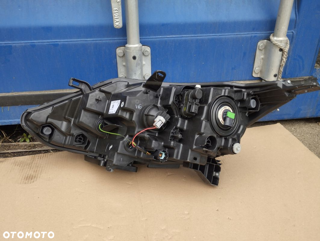 Lampa prawa Nissan Qashqai 2 II 2013-2017 100-18013 - 4