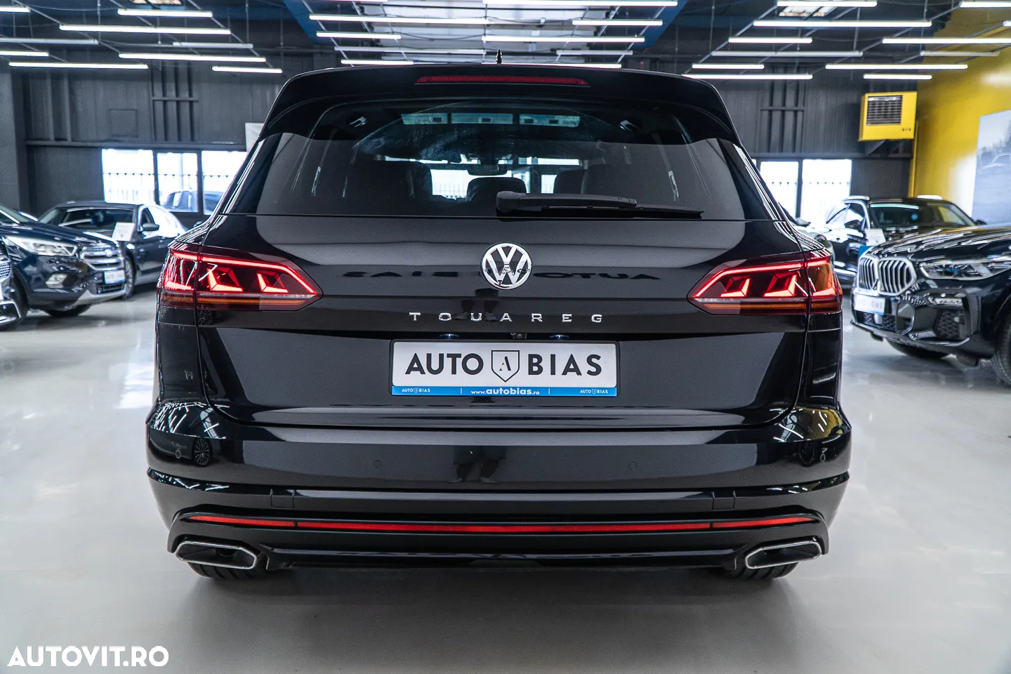 Volkswagen Touareg 3.0 V6 TDI 4Motion DPF Automatik R-Line - 27