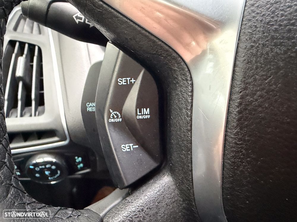 Ford Focus SW 1.6 TDCi Titanium Best - 29