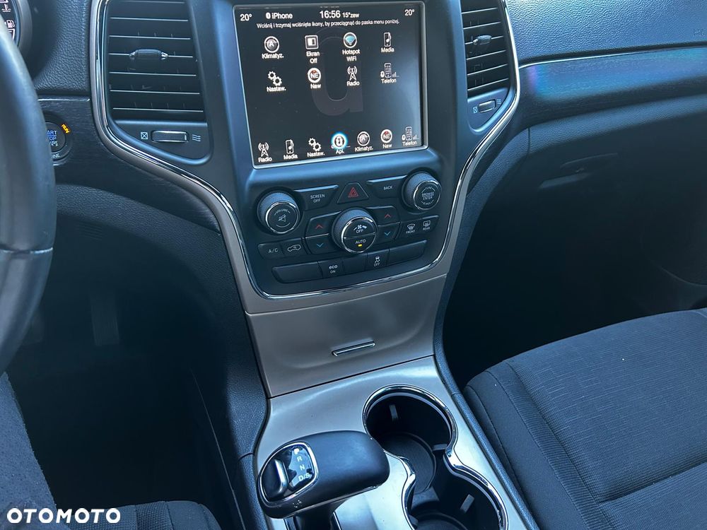 Jeep Grand Cherokee - 27