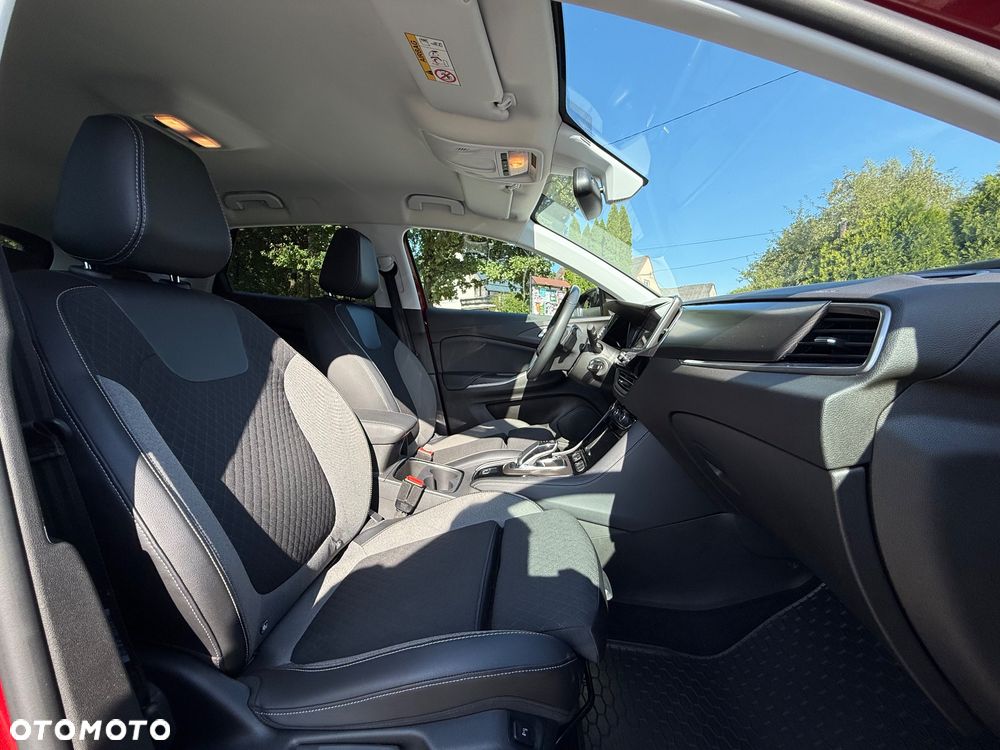 Opel Grandland X 1.2 T GPF Design&Tech S&S - 25