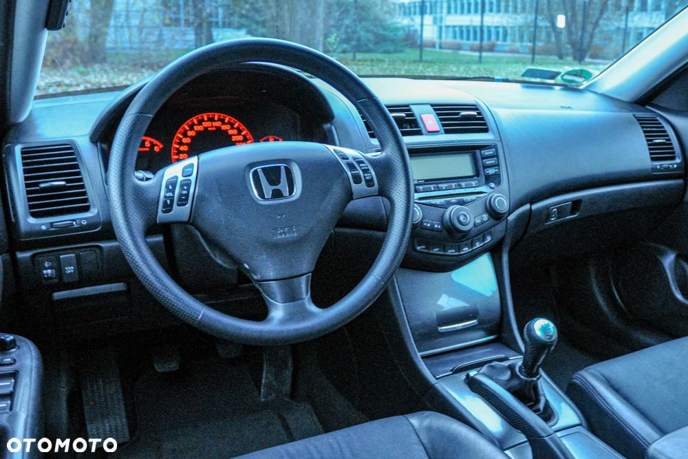 Honda Accord 2.2i-CDTi Executive - 9