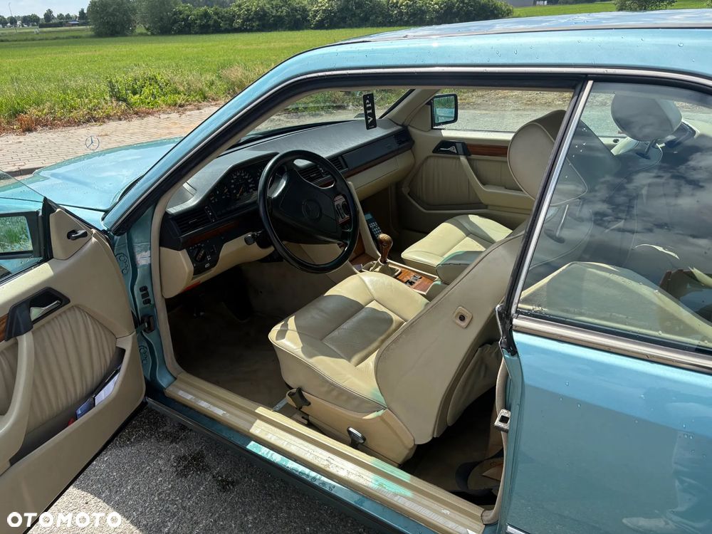 Mercedes-Benz W124 (1984-1993) - 7