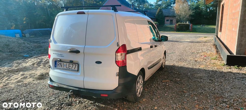 Ford Transit Courier - 6