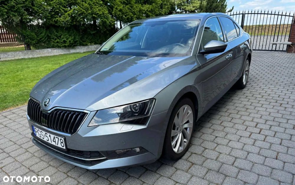 Skoda Superb 2.0 TDI Style DSG - 1