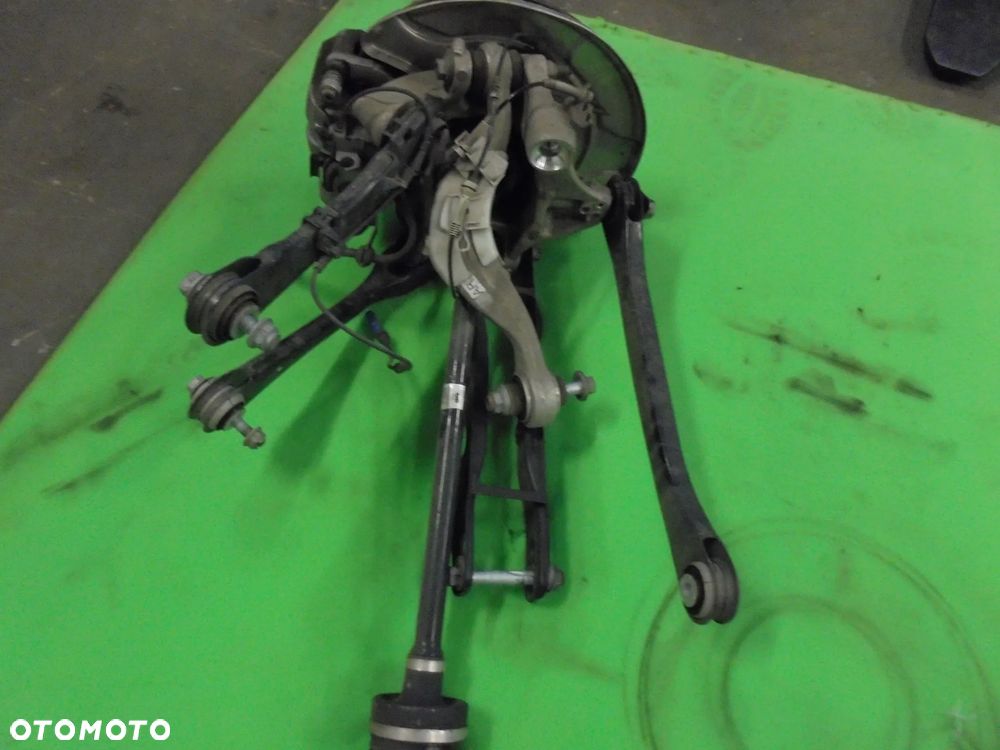 BMW 5 G30 G31 LIFT ZWROTNICA PRAWA TYLNA POLOS WAHACZE 2,0 DIESEL - 3
