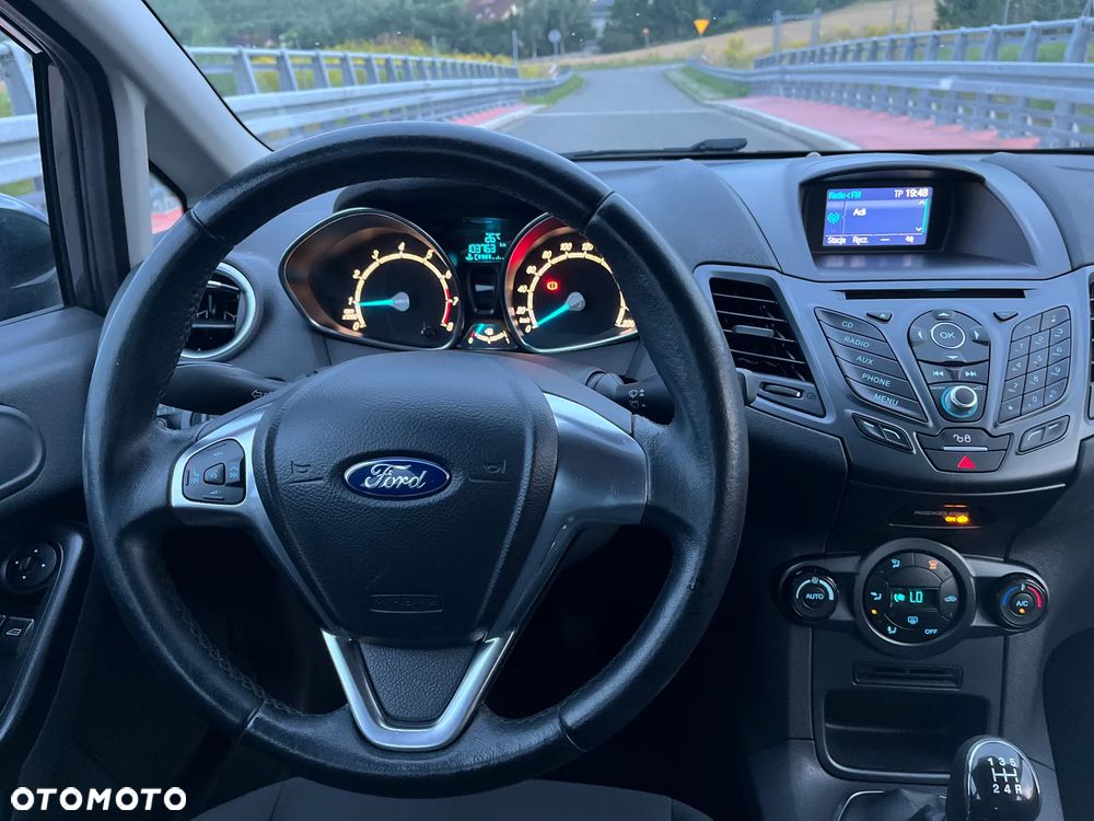 Ford Fiesta 1.25 Titanium - 10
