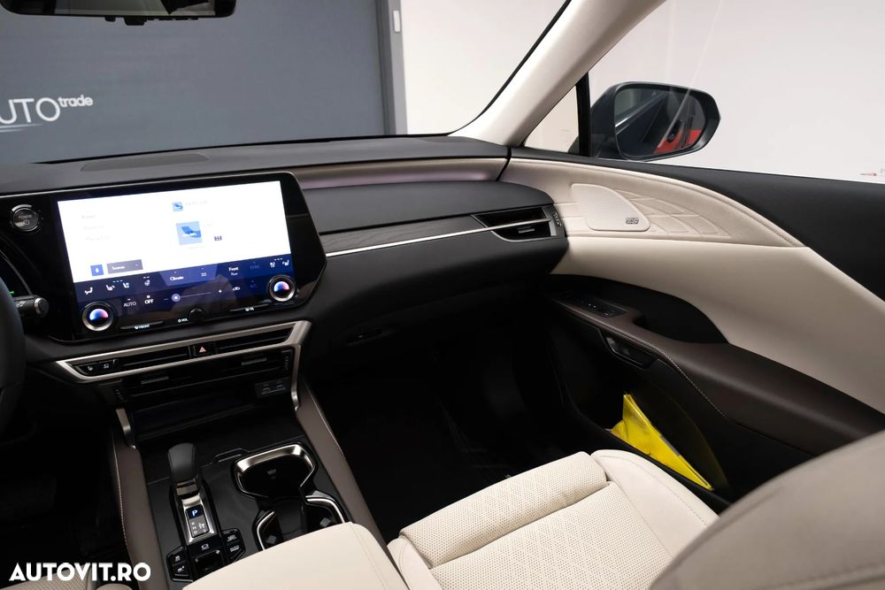 Lexus Seria RX 450h+ (Plug-in-Hybrid) Luxury Line - 28