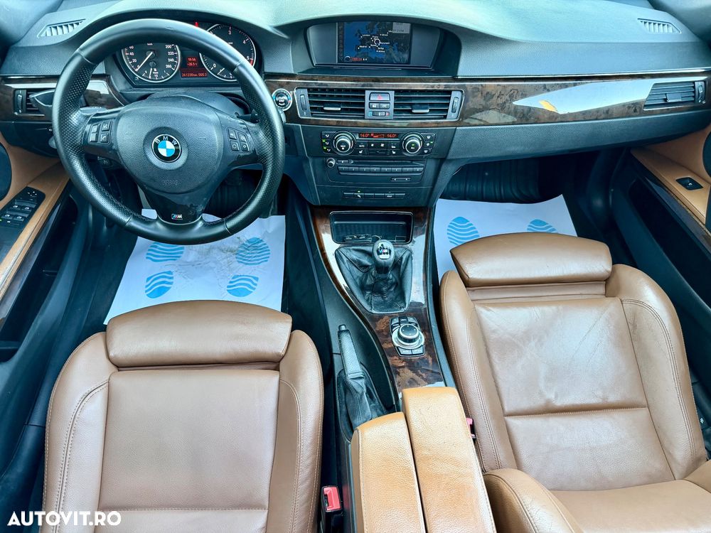 BMW Seria 3 320d Sport Line - 14
