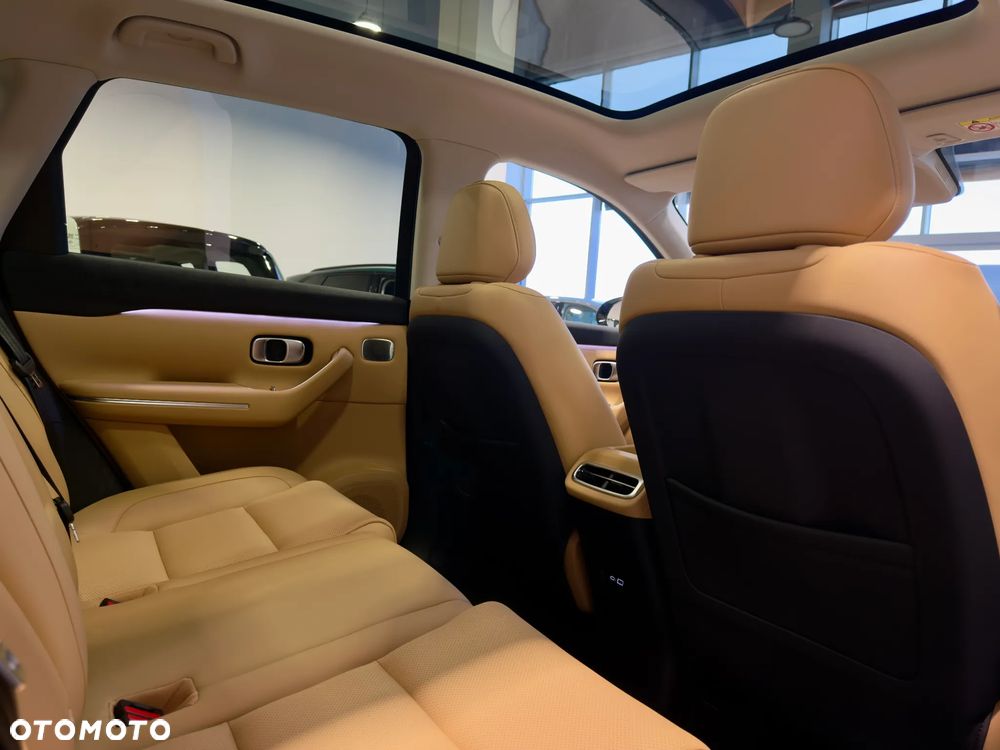 Leapmotor C10 ProMax 81,9 kWh AWD Design - 10