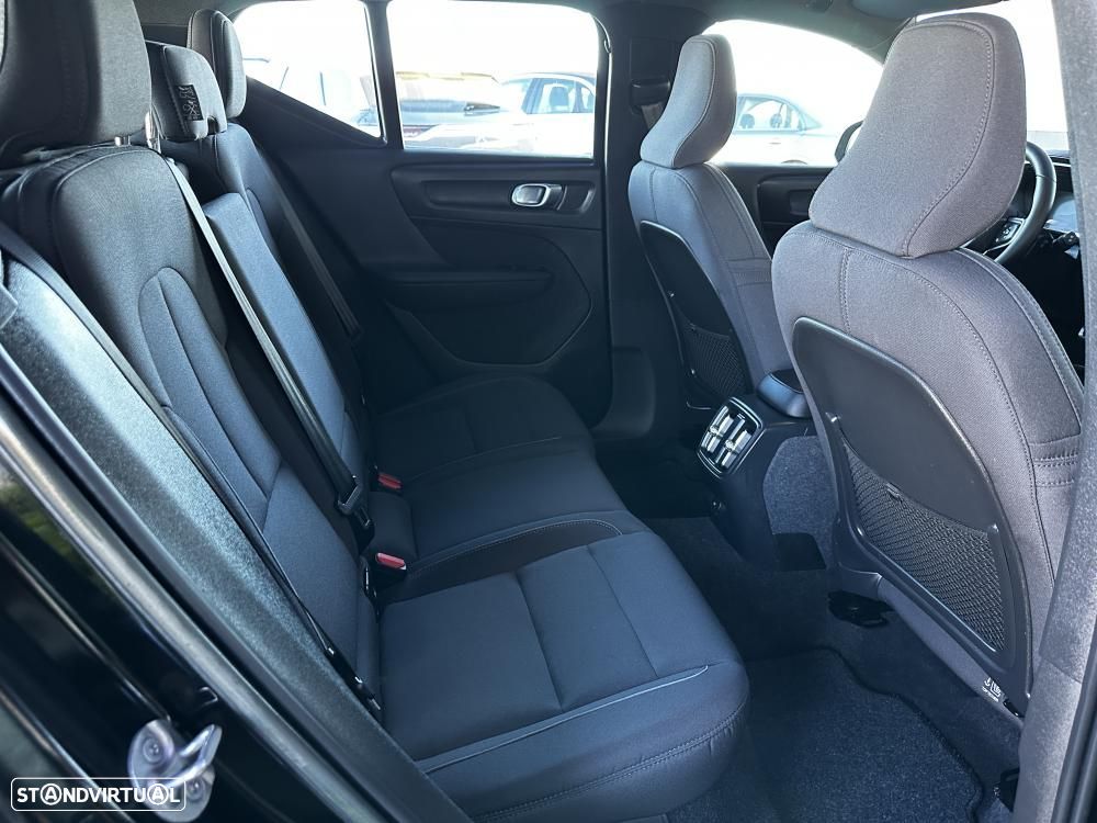 Volvo XC 40 Recharge 69 kWh Single Motor Core - 38