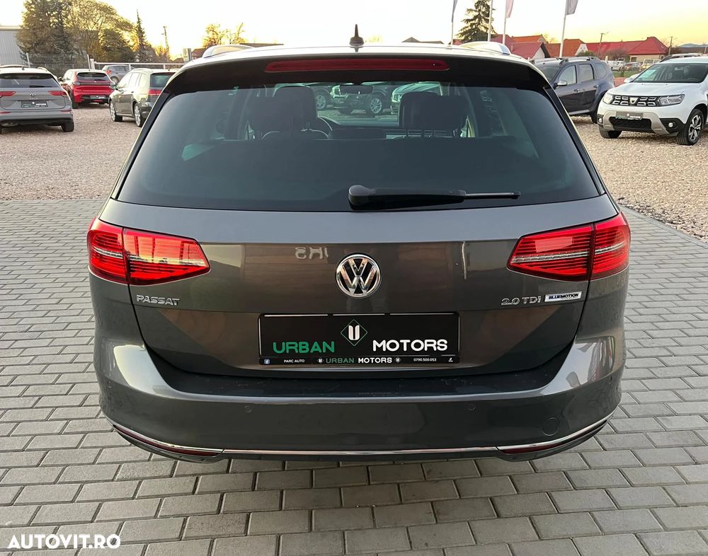 Volkswagen Passat Variant 2.0 TDI DSG (BlueMotion Technology) Highline - 13