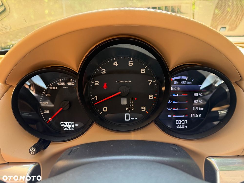 Porsche Boxster PDK - 25