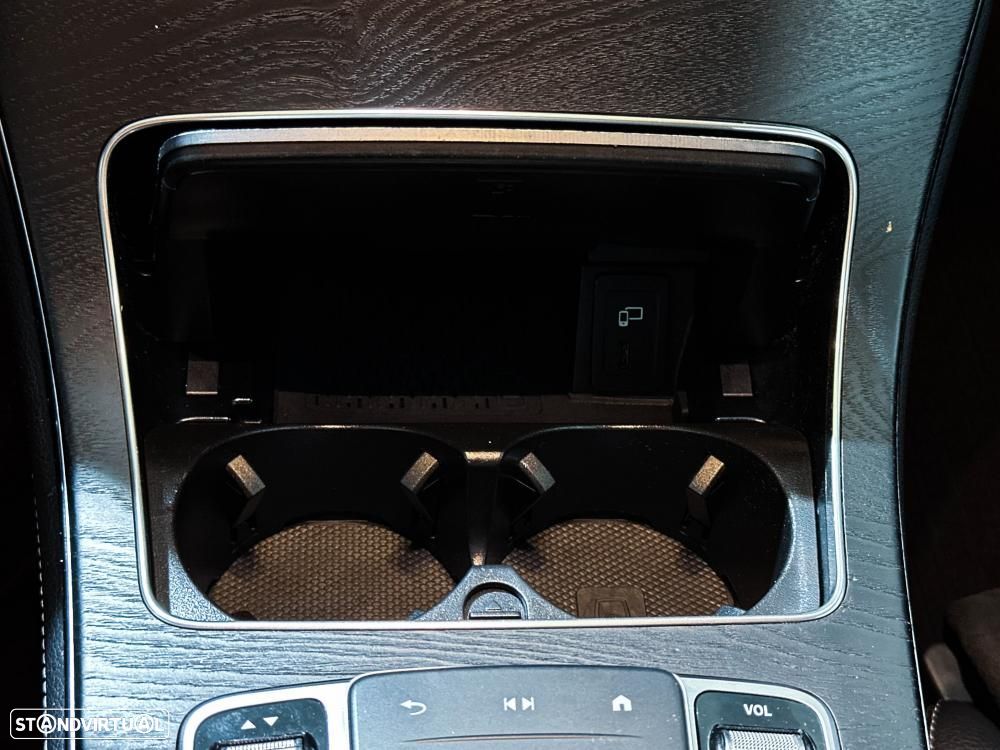 Mercedes-Benz GLC 300 e Coupe 4Matic 9G-TRONIC Edition AMG Line - 52