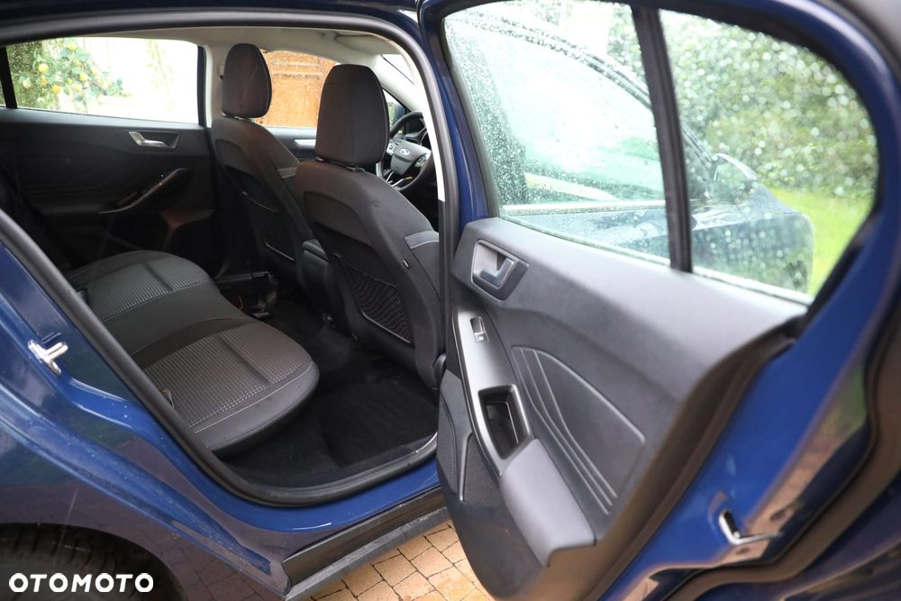 Ford Focus 1.0 EcoBoost Titanium Design - 16