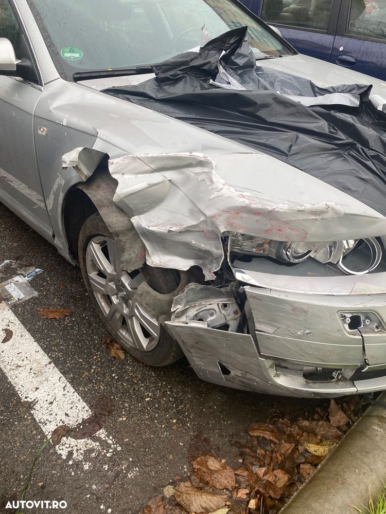 Audi A6 2.7 TDI Avant quattro Aut - 2