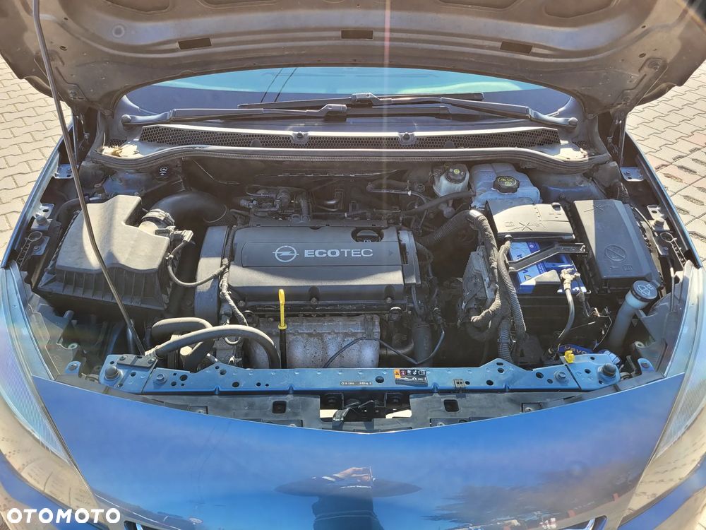 Opel Astra 1.6 - 8
