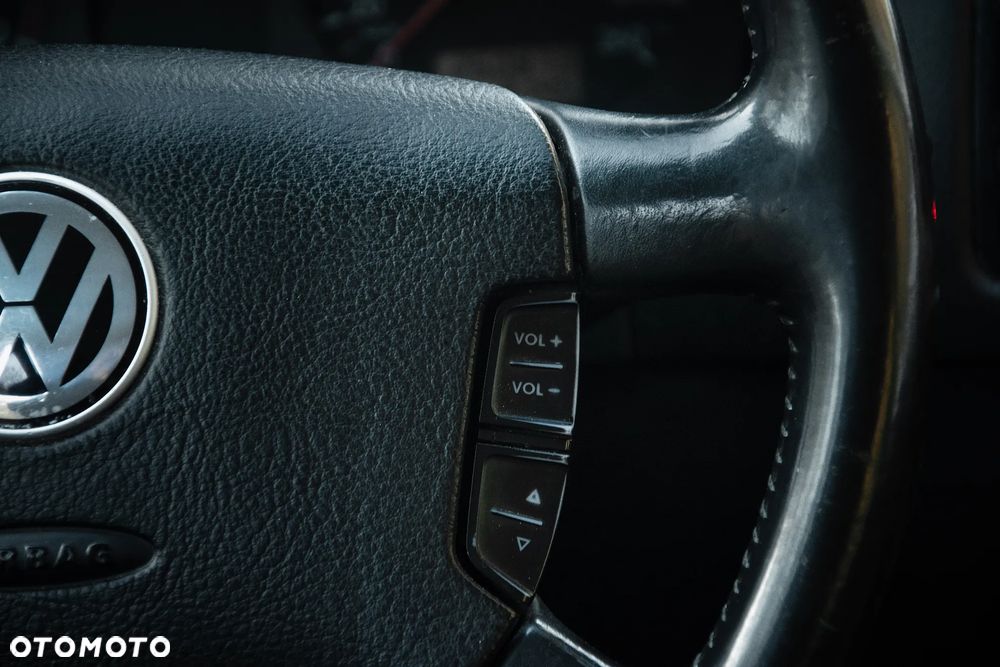 Volkswagen Golf - 16