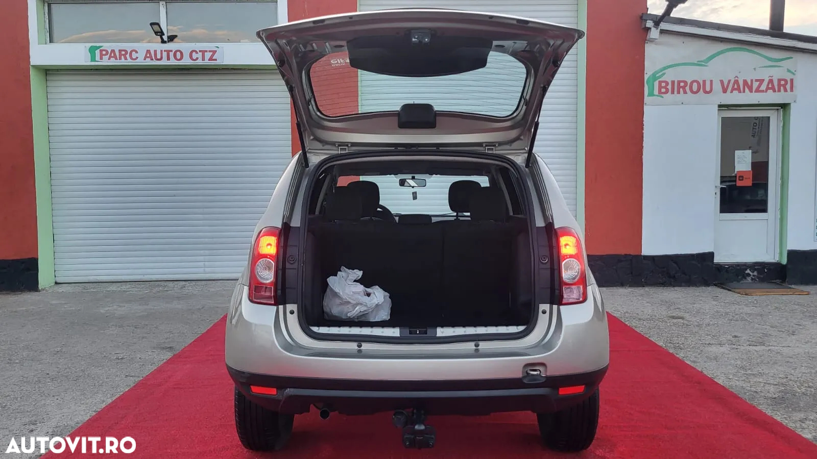 Dacia Duster 1.5 dCi 4x2 Ambiance - 11