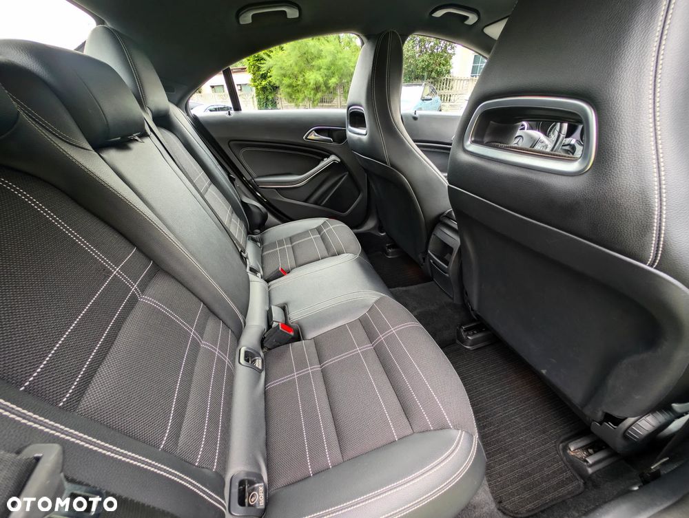 Mercedes-Benz CLA - 7