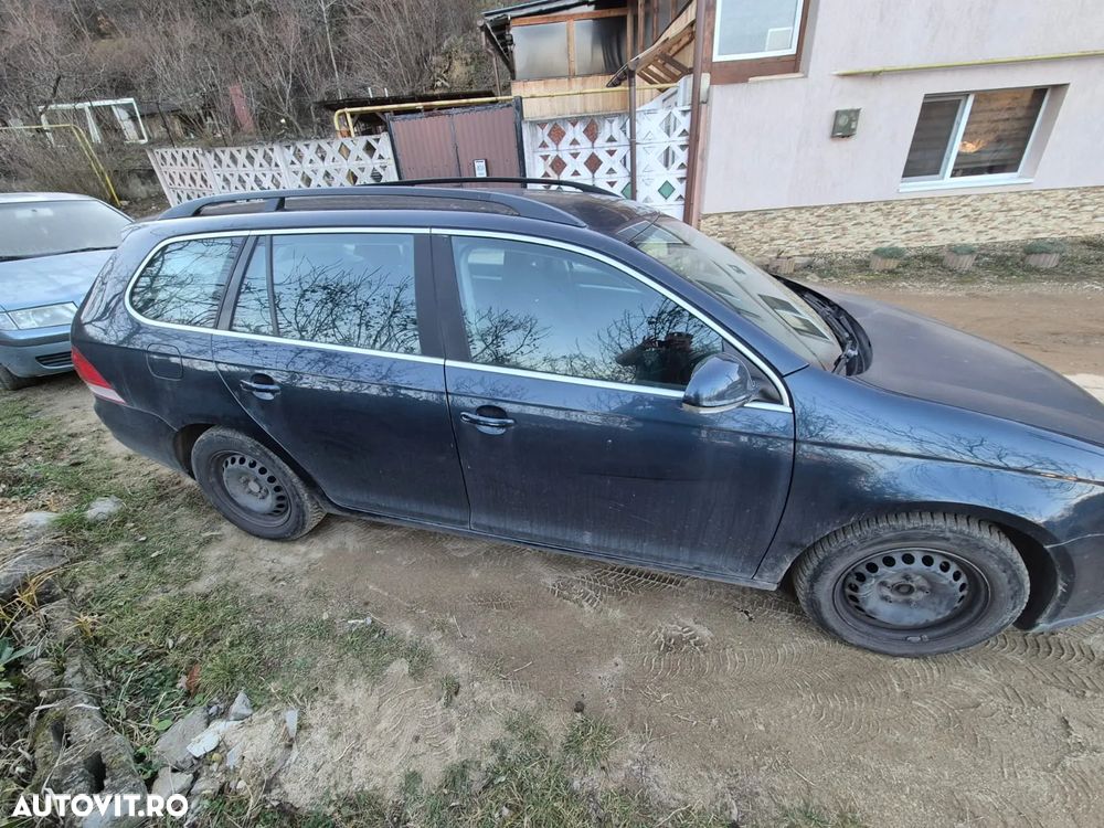 Volkswagen Golf 2.0 TDI Comfortline - 2