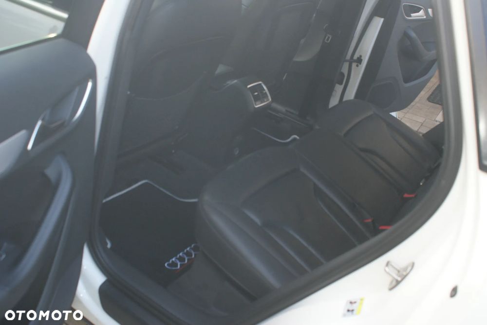 Audi Q3 2.0 TFSI Quattro Sport S tronic - 13