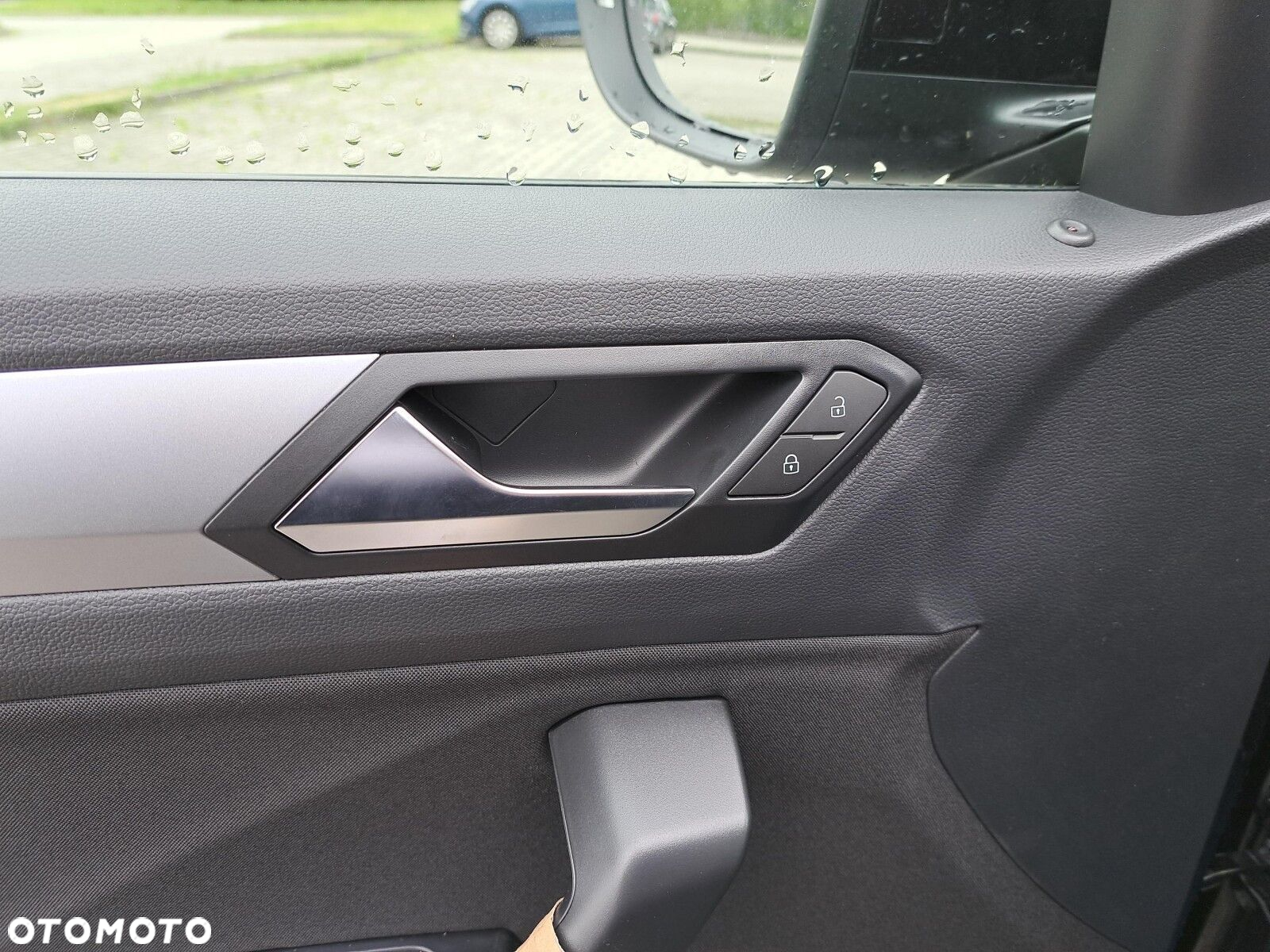 Volkswagen T-Roc 1.5 TSI Life Plus DSG - 21
