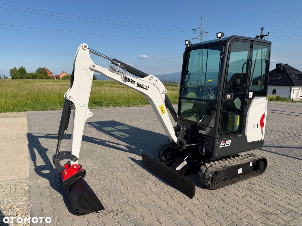 Bobcat E19 - 14