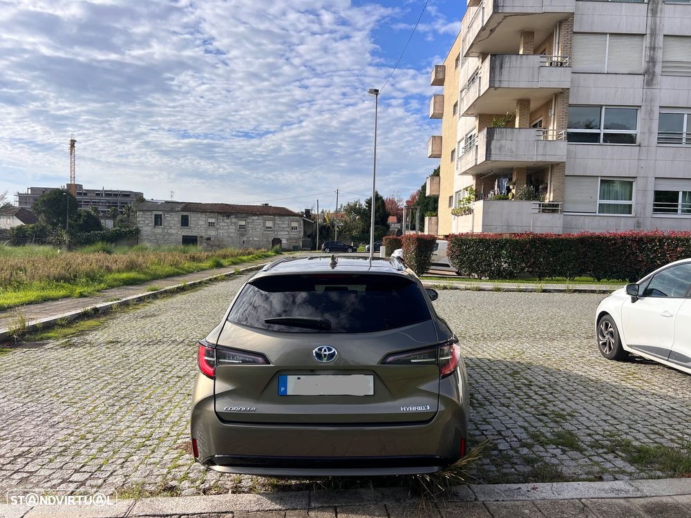 Toyota Corolla Touring Sports 1.8 Hybrid Comfort+P.Sport - 6