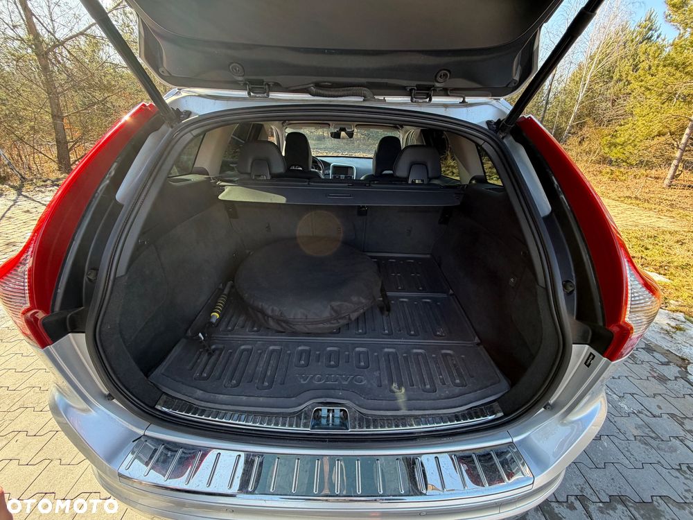 Volvo XC 60 - 16