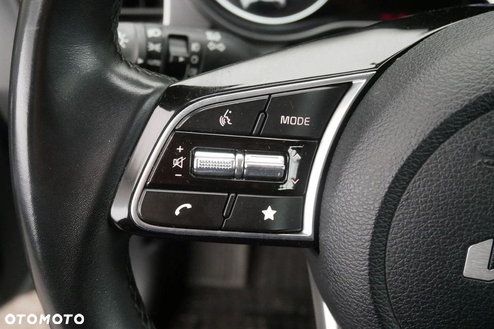 Kia Ceed 1.5 T-GDI M - 20