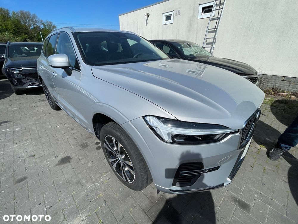 Volvo XC 40 B4 B AWD R-Design - 1