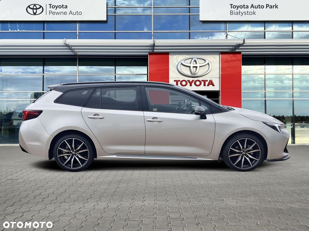 Toyota Corolla 1.8 Hybrid GR Sport Dynamic - 6