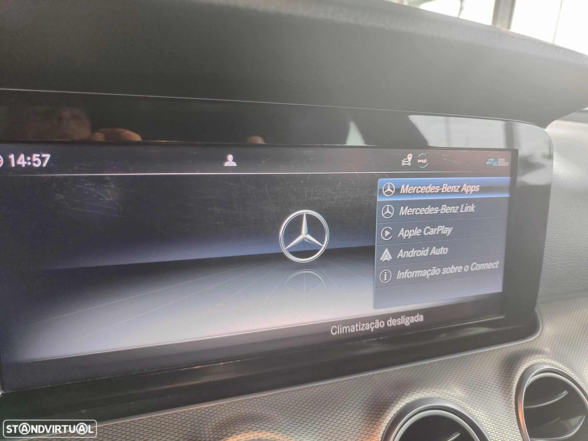 Mercedes-Benz E 220 d AMG Line - 34