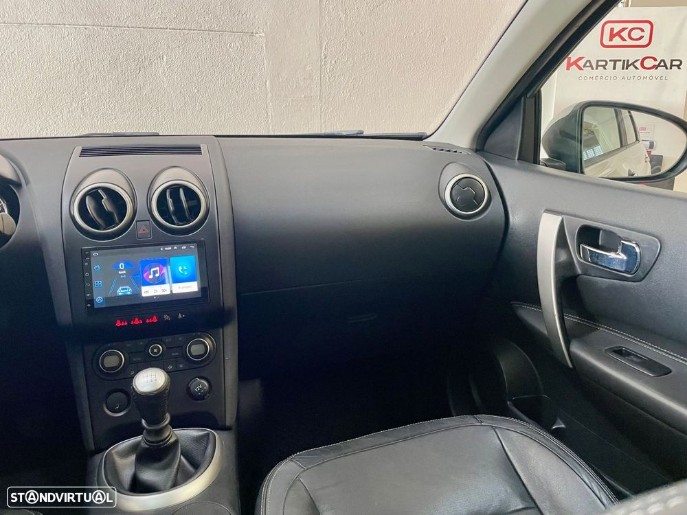 Nissan Qashqai 1.5 dCi Tekna Premium 17 129g - 19