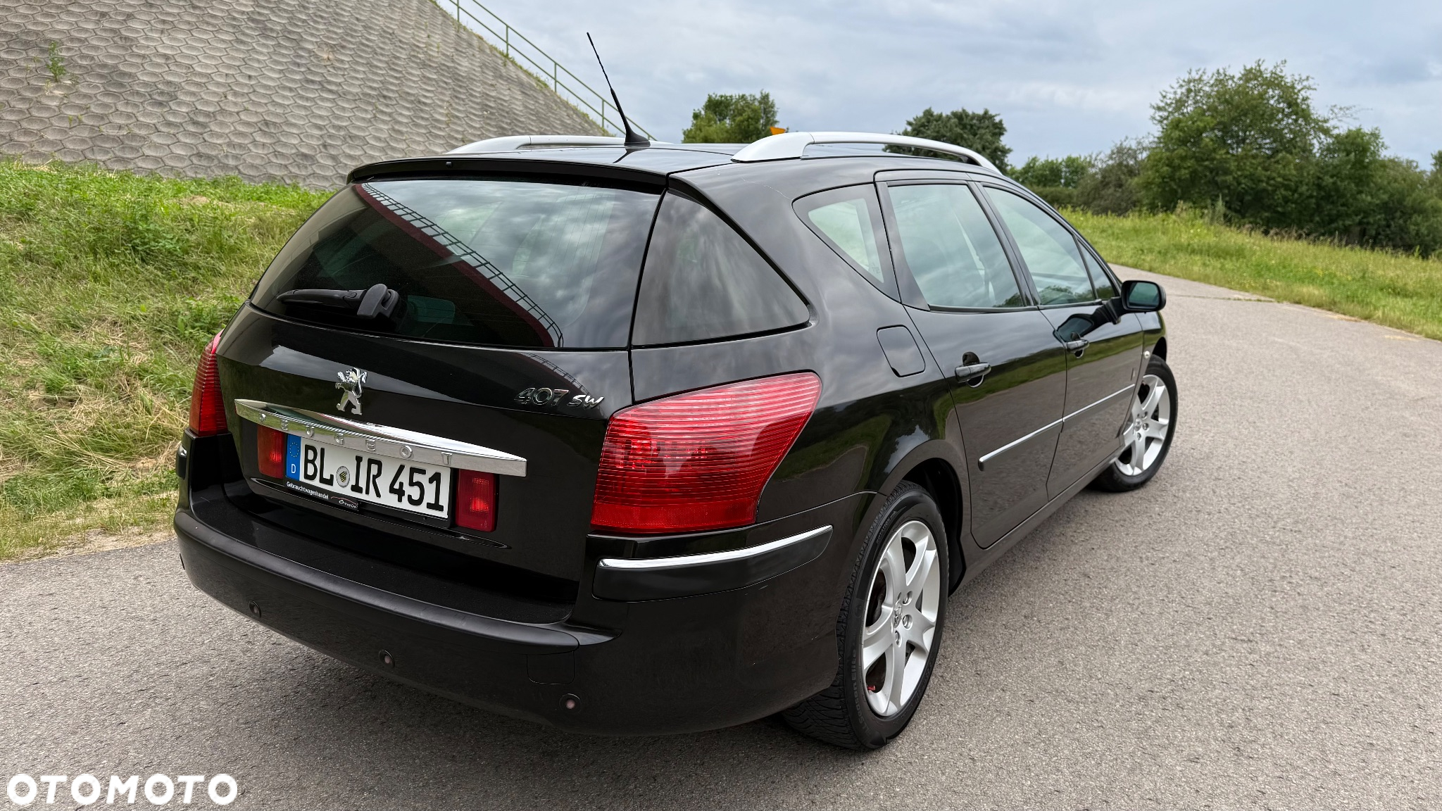Peugeot 407 SW HDi 135 JBL - 2