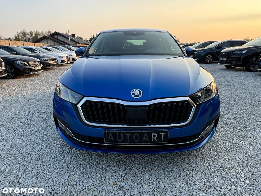 Skoda Octavia 2.0 TDI DSG Exclusive - 3