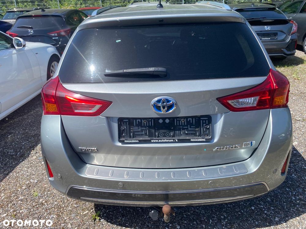 Toyota Auris - 4