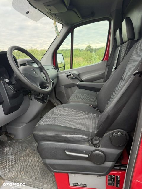Mercedes-Benz Sprinter - 7